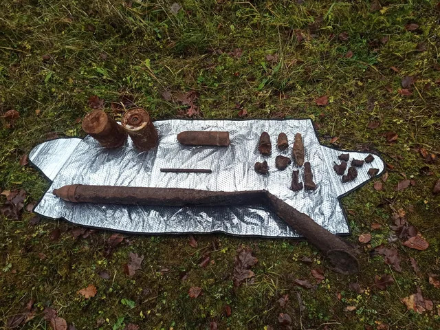 Geschossmunition und Kampfmittelfragmente – dokumentierter Kampfmittelfund.
