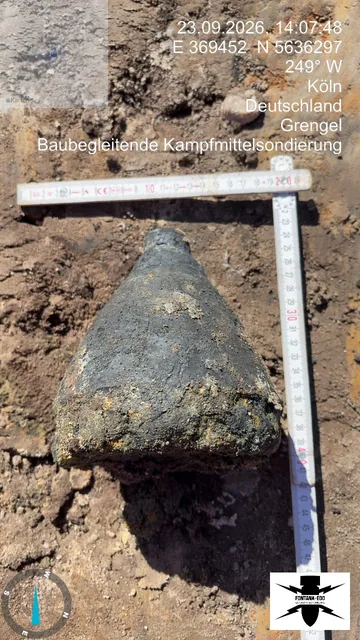 Zum Zeitpunkt der Aufnahme noch nicht identifiziertes Kampfmittel.