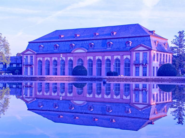 darmstadt, hessen, deutschland, orangerie, garten, schloss, natur, wasser, spiegelung, reflektion, sehenswürdigkeiten